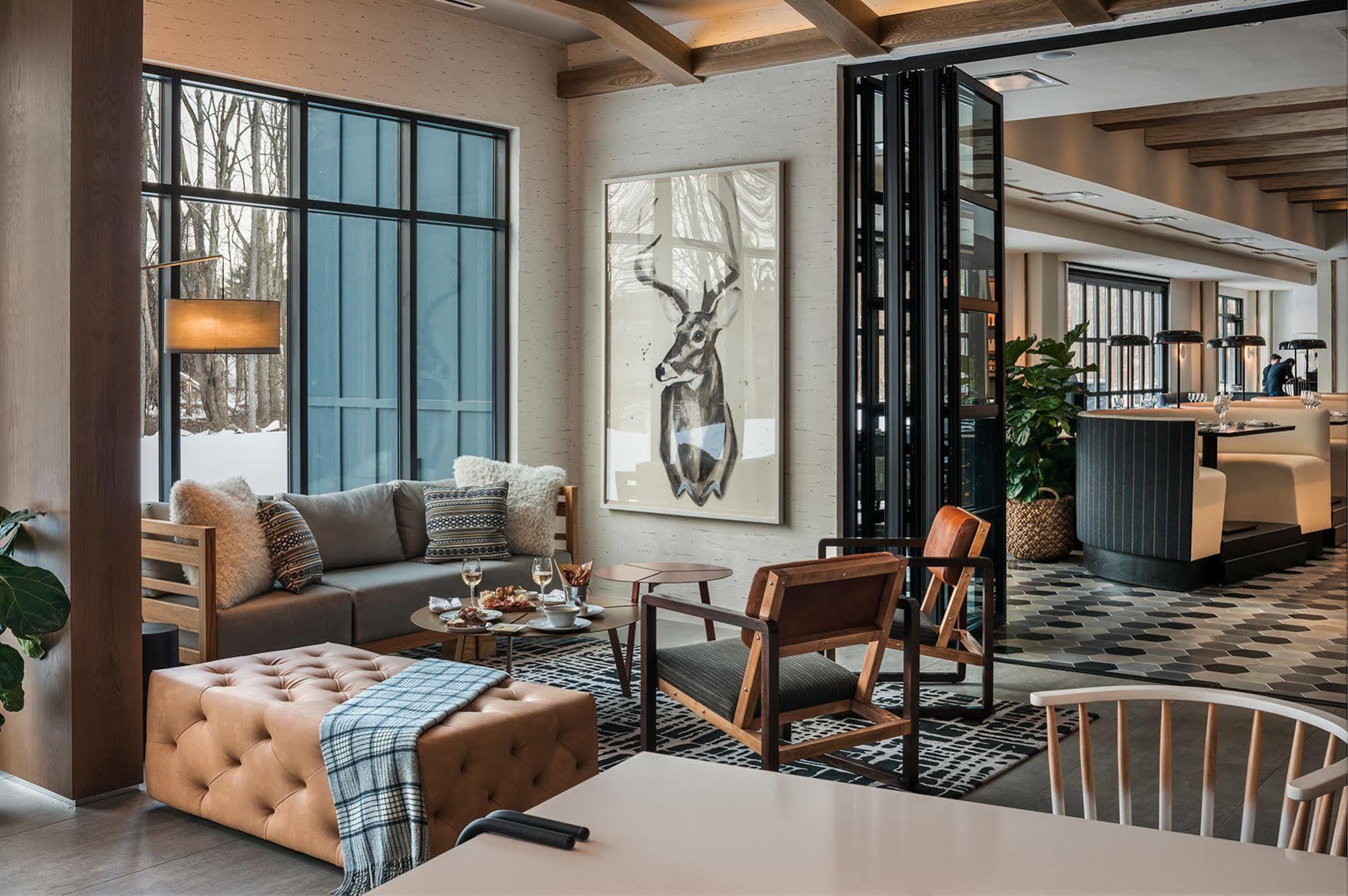 Hotel Zero Degrees Danbury Extérieur photo